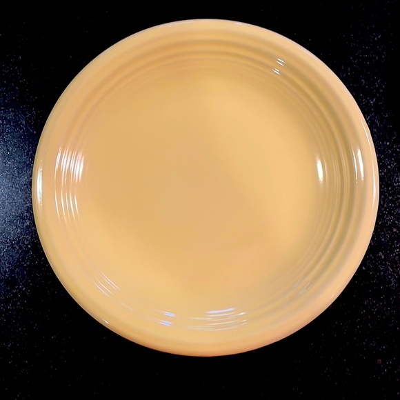 (4)  Main St Yellow by GIBSON DESIGNS Salad / Dessert Plate - 8 in. - Picture 2 of 4